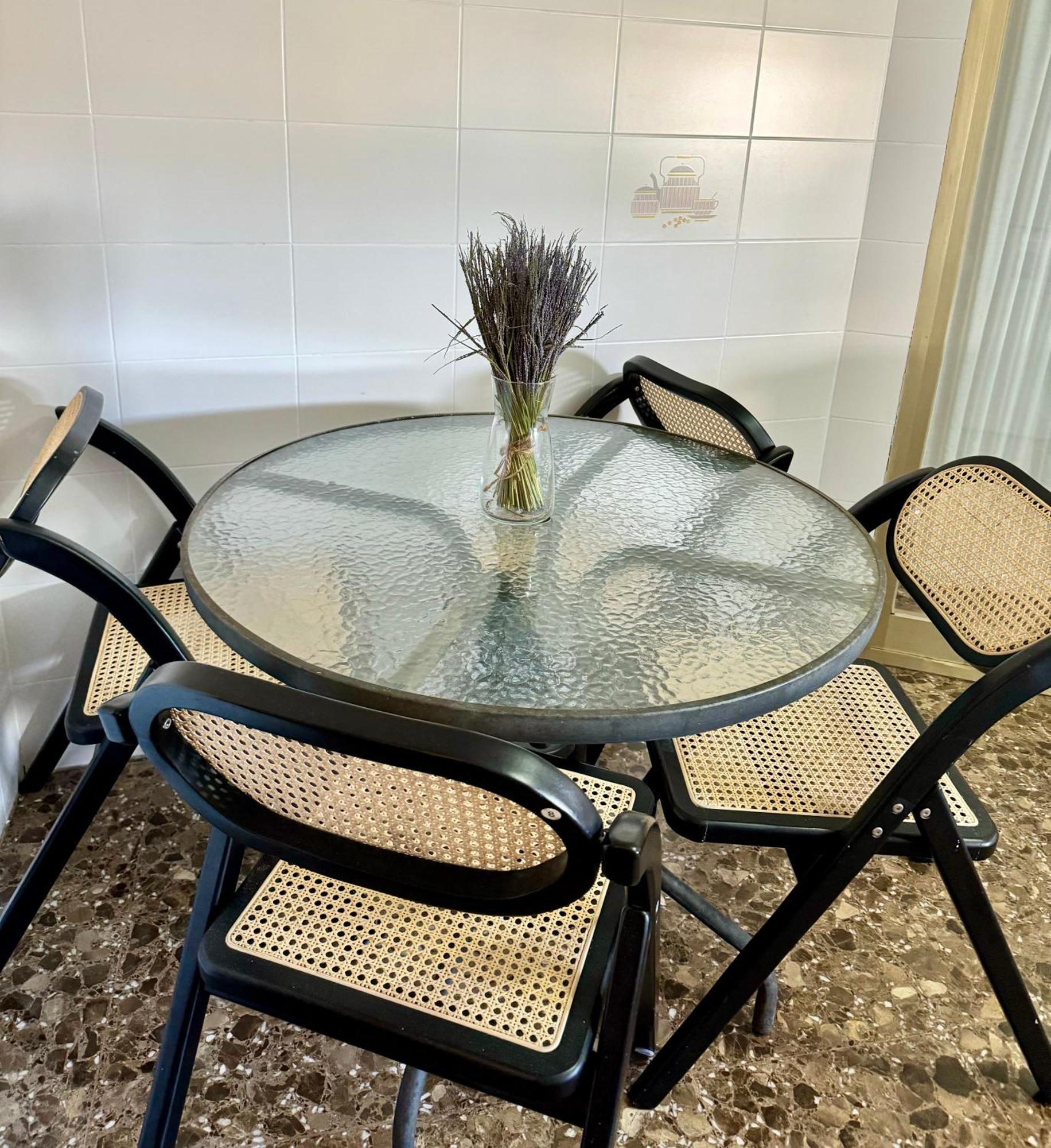 Garay Apartments Benidorm Luaran gambar