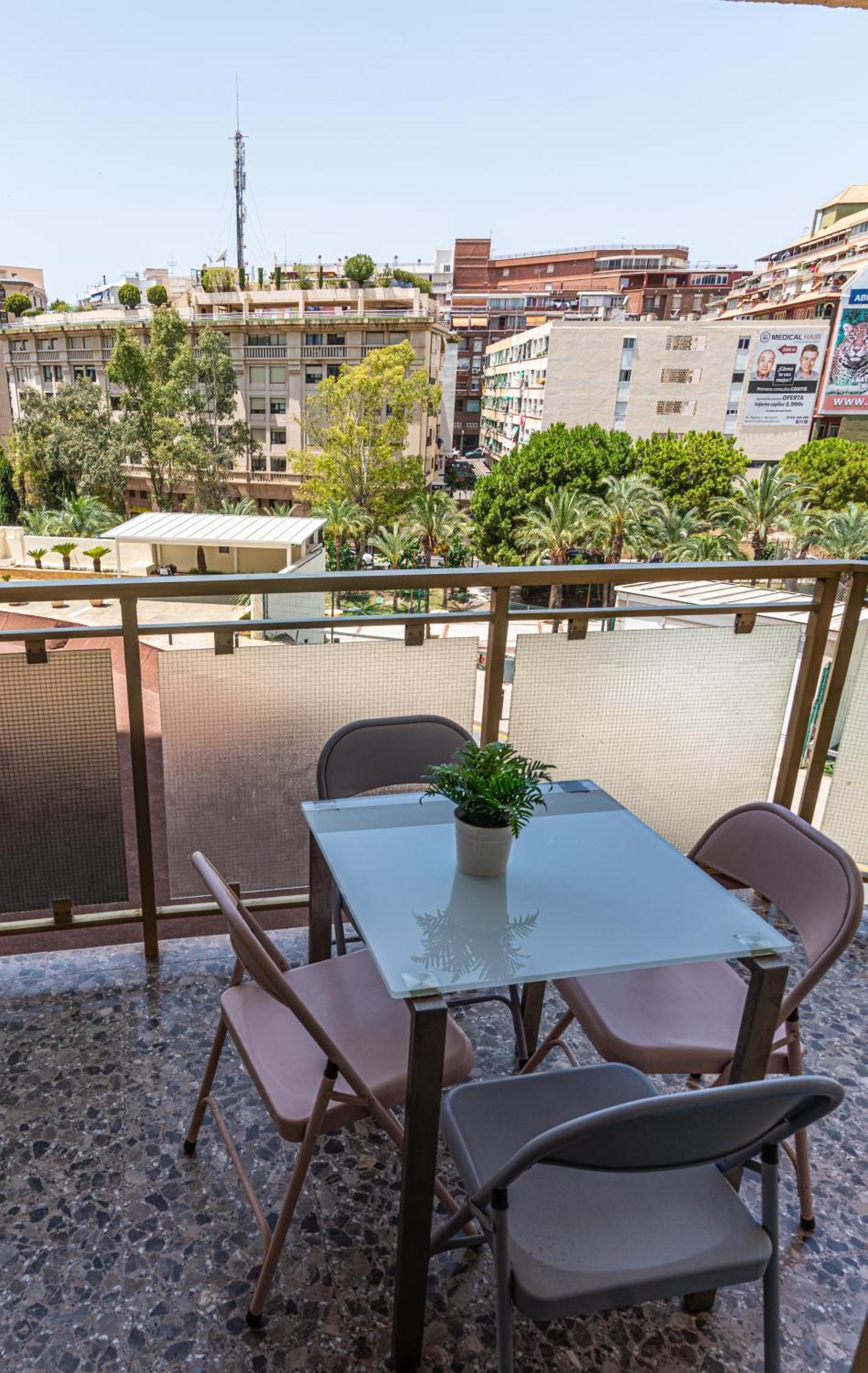 Garay Apartments Benidorm Luaran gambar